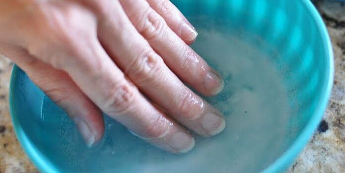 baño de uñas para hongos